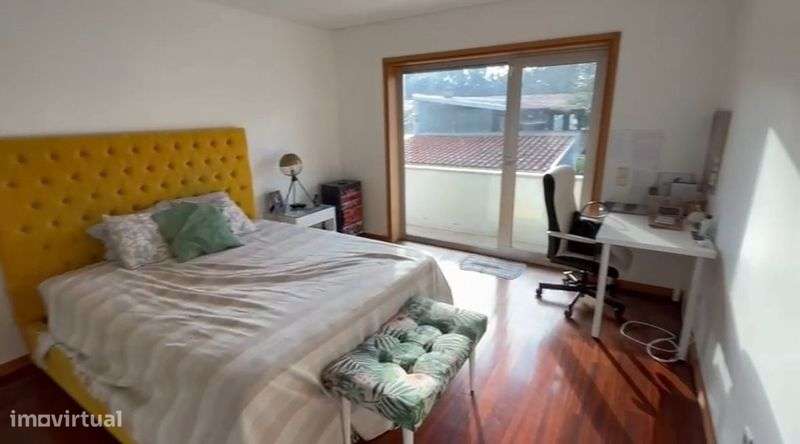 Arrendamento moradia T4 com piscina, 1 suíte, 5 WC, jacuzzi - Grande imagem: 5/12