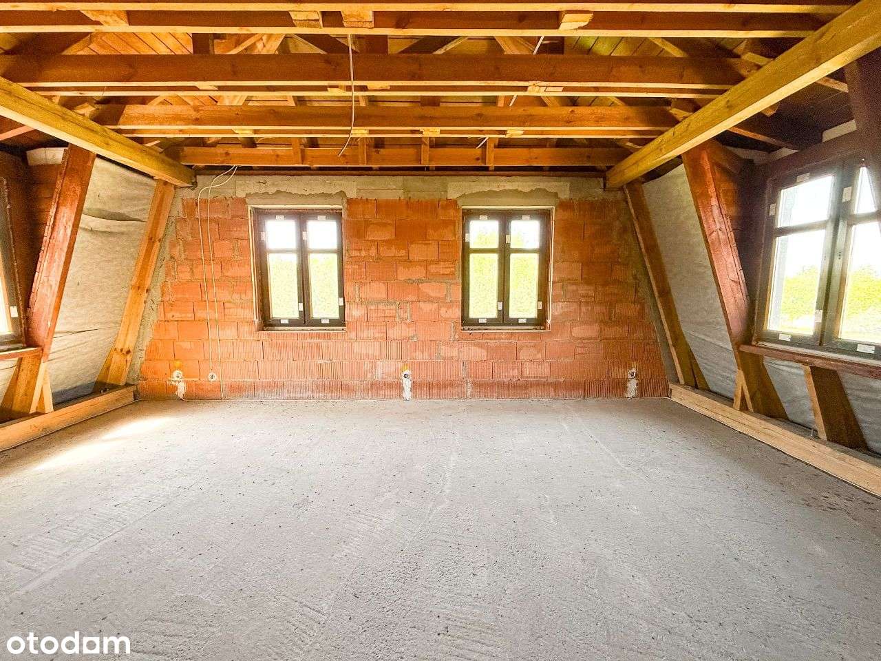 Wyjątkowa posiadłość - dom 319m2, działka 0,75 ha-11