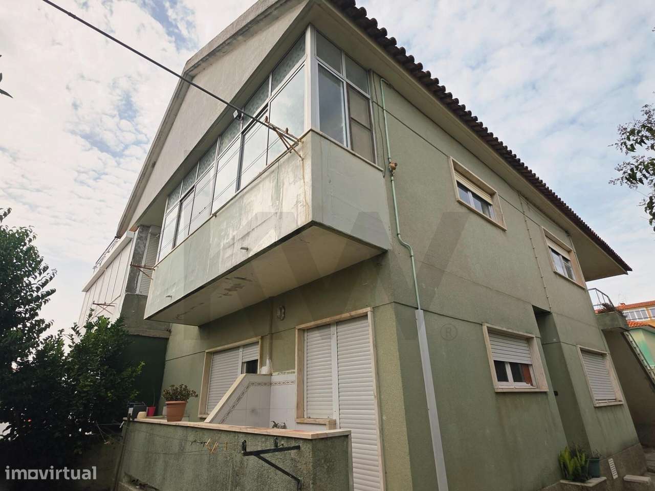 Moradia Bi familiar – Dois T3 Independentes | Porto Salvo-2