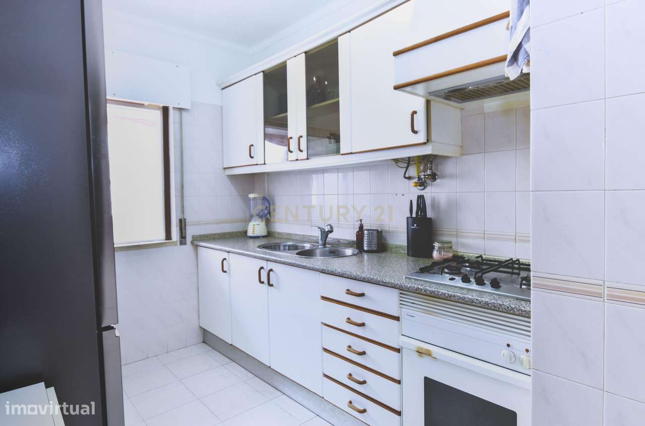 APARTAMENTO T1 - RINCHOA, RIO DE MOURO - Grande imagem: 5/20