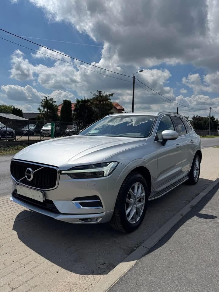 Volvo XC60 II B4 D Geartronic Momentum Pro 2021
