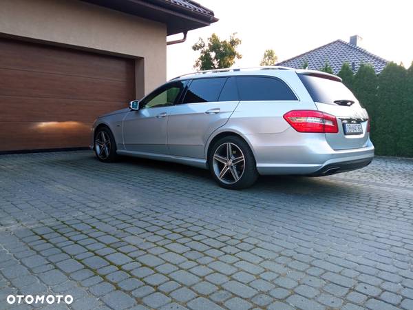 Mercedes-Benz Klasa E 350 CDI 4-Matic BlueEff Avantgarde - 4