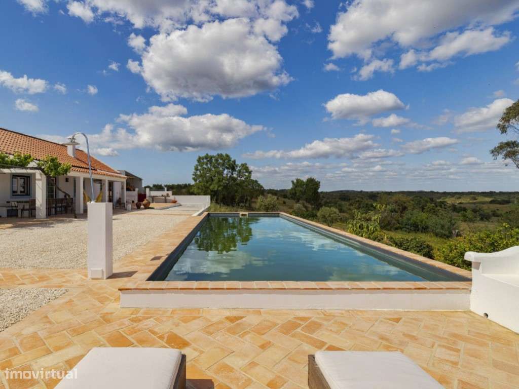 Herdade com vista fantástica para a Serra de Grândola-30