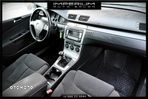 Volkswagen Passat 2.0 FSI Comfortline - 20