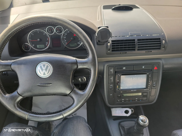 VW Sharan 1.9 TDi Confortline - 10