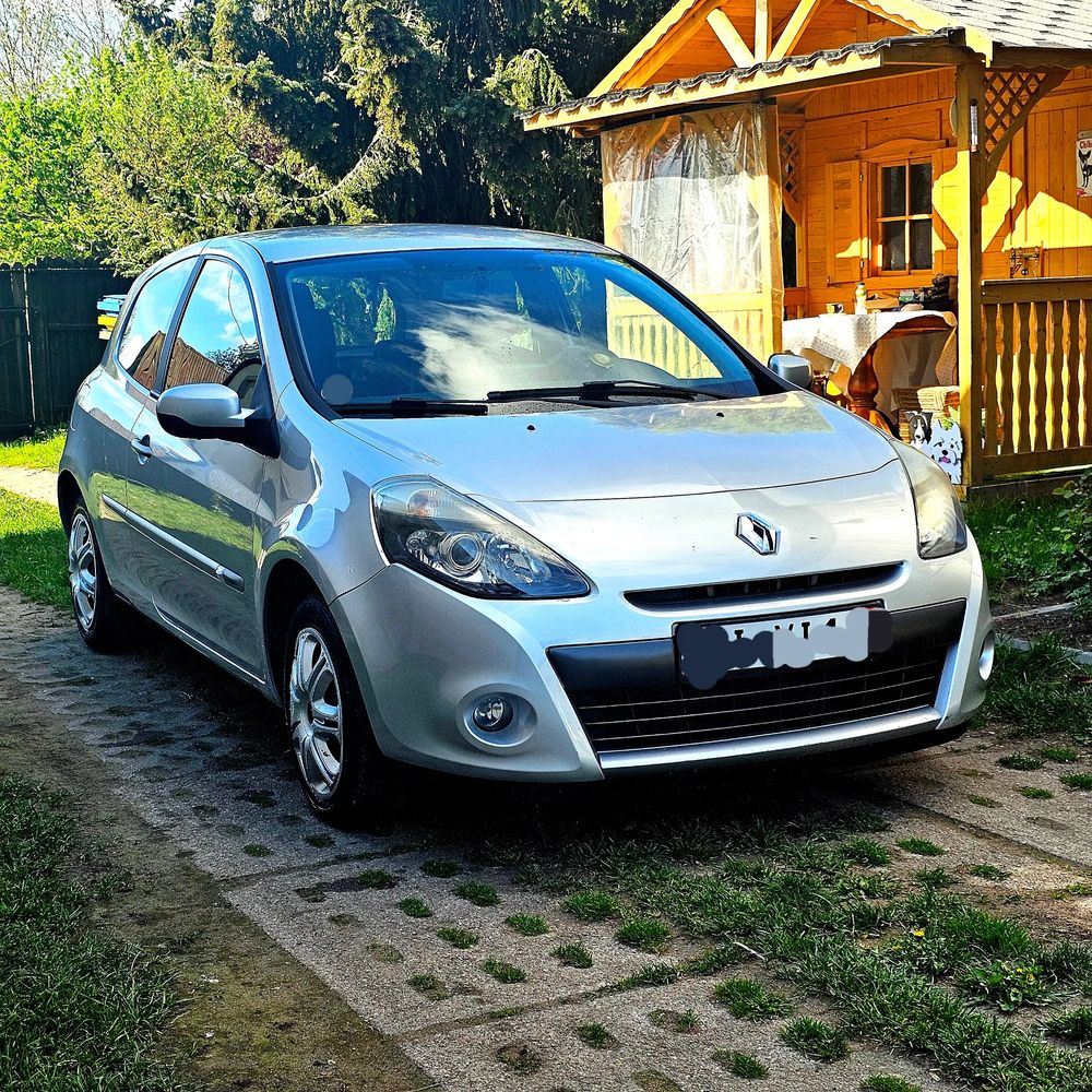 Renault Clio II 1.2 16V 75 TomTom Edition 2009