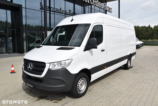 Mercedes-Benz Sprinter - 1