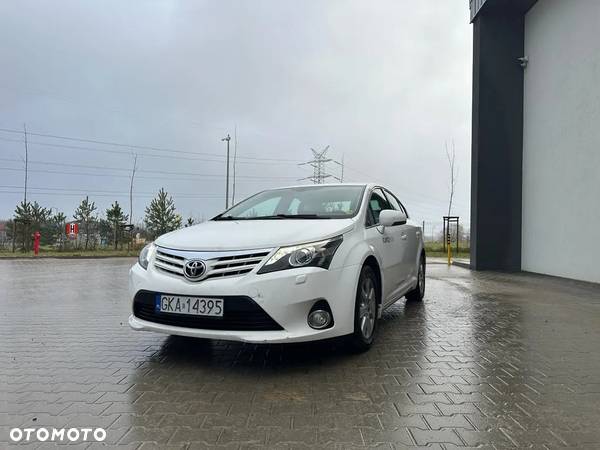 Toyota Avensis 2.0 D-4D Active - 1