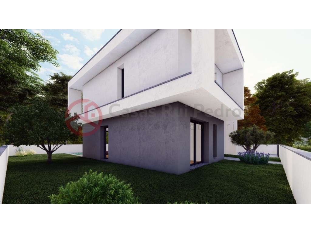 Moradia Isolada de dois pisos com Piscina e Garagem, Aroeira - Grande imagem: 4/31