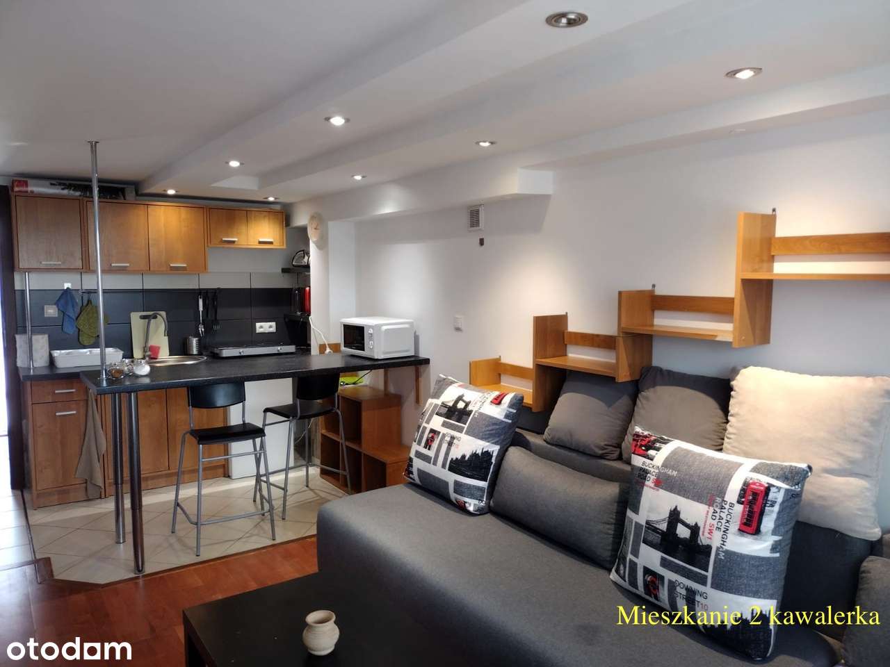 Dwa niezależne mieszkania | Muchobór Wielki, ul. Podolska-14