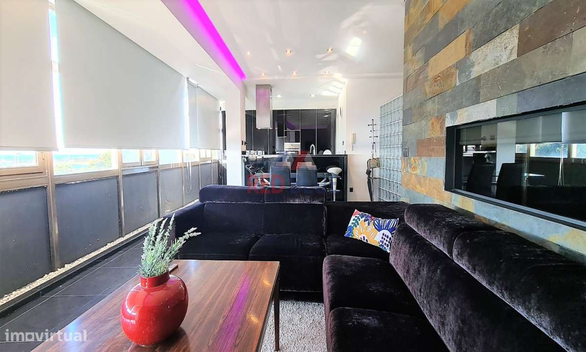 APARTAMENTO T2, 1ª LINHA DE MAR, PÓVOA DE VARZIM - Grande imagem: 5/18