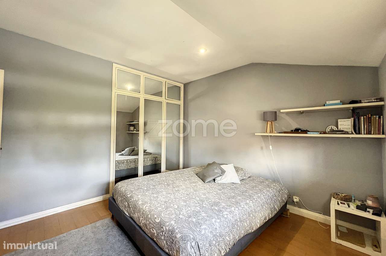 Moradia T4 de 4 frentes num lote de terreno de 3020m2 em Fiães. - Grande imagem: 5/27