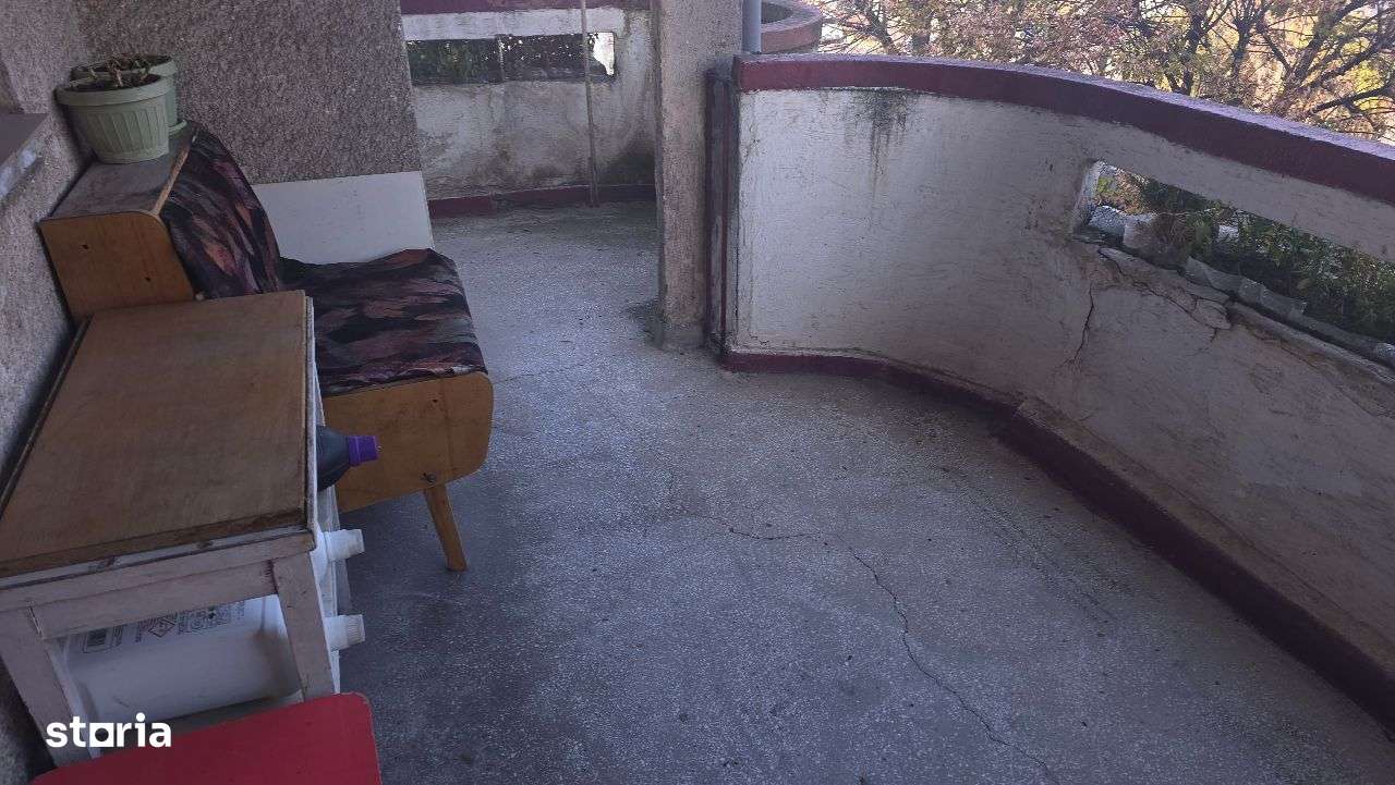 Vand apartament 3 camere decomandat Deva. Lido (Casa de Pensii) et. 2 - Imagine principală: 4/19