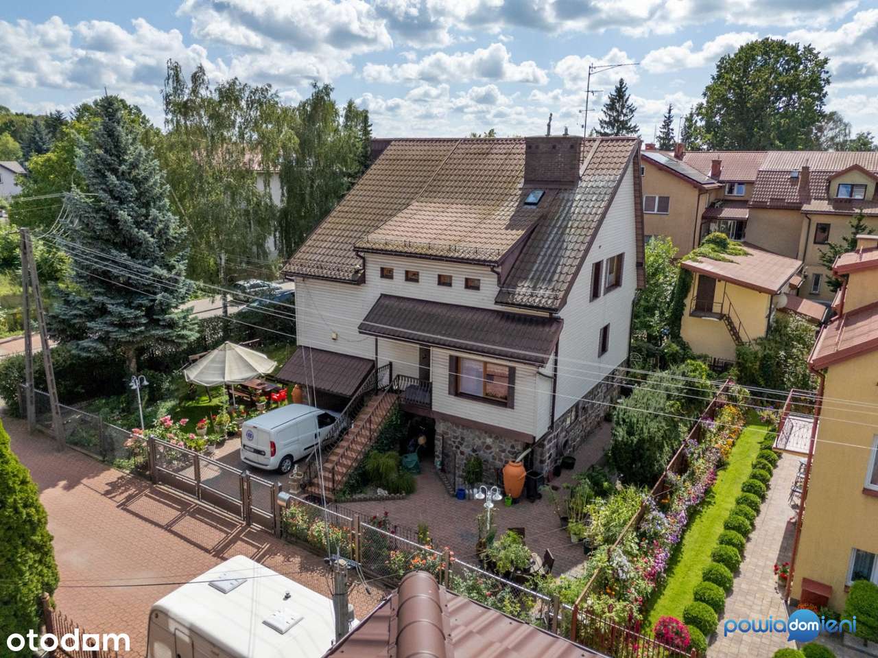 PRZESTRONNY DOM 300 m² w Mińsku Mazowieckim