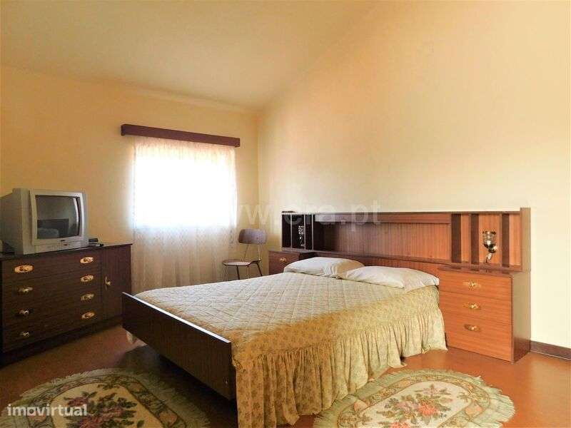 Moradia T6 / Gouveia, Cativelos - Grande imagem: 2/19