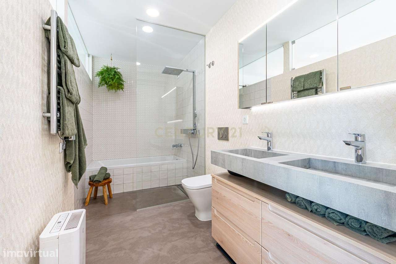 Charme Tradicional • Conforto Moderno • Energia Solar Inteligente (202-29