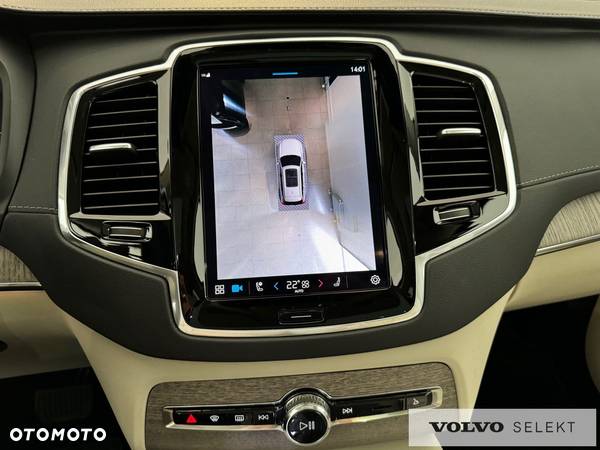 Volvo XC 90 - 22