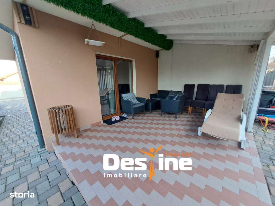 MIROSLAVA, CASA, 121 MP,  INDIVIDUALA P+1, 236.900 EURO - Imagine principală: 3/13