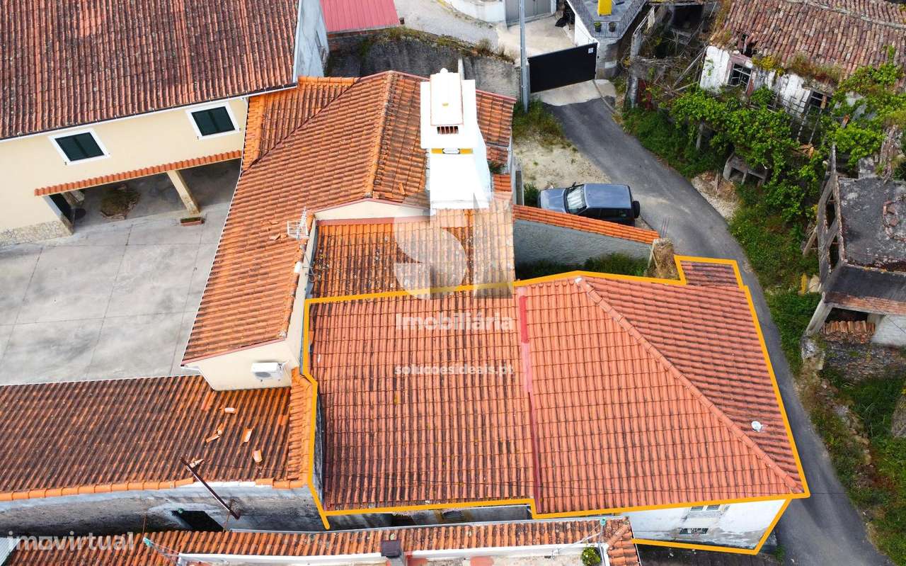 Moradia Geminada T2  bom investim - Grande imagem: 4/28