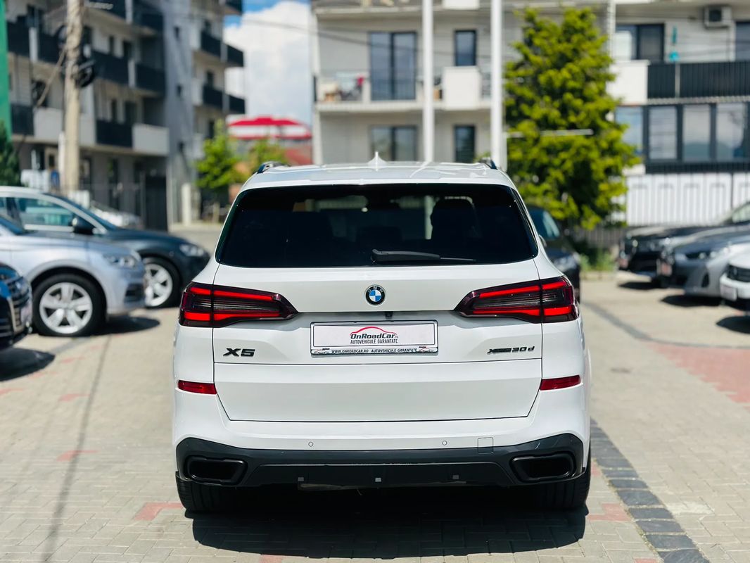 BMW X5 xDrive30d - 10