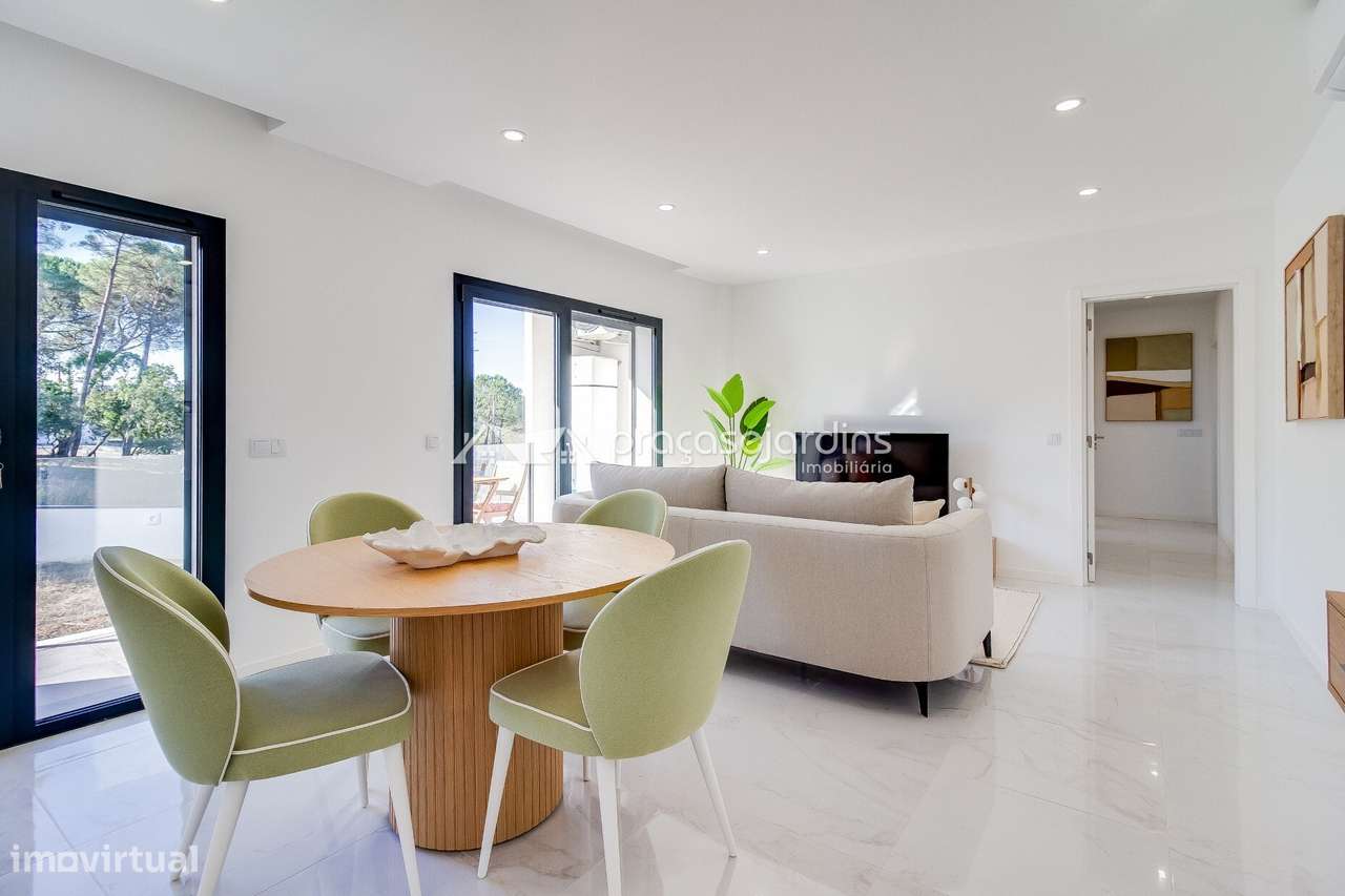 Apartamento T2 semi-novo-12