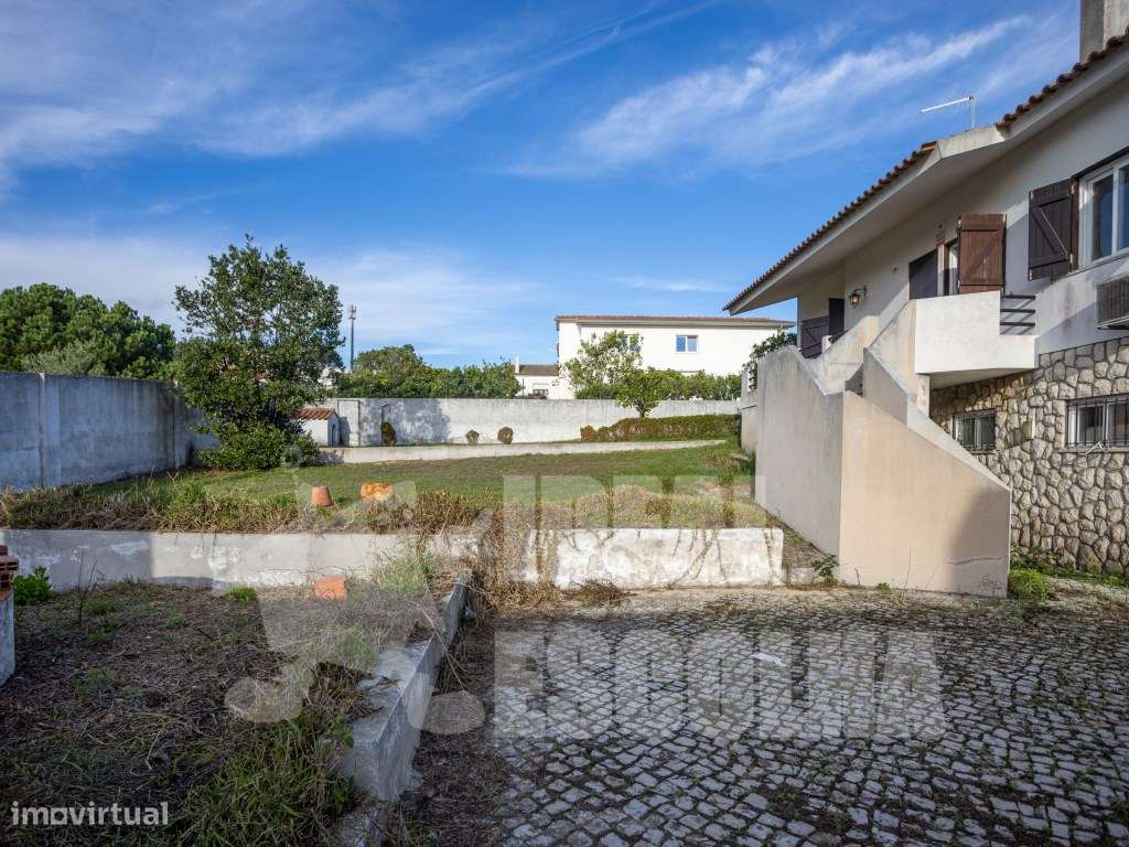 MORADIA ISOLADA ( BAIXA DE PREÇO )
625.000 COTOVIA SESIMBRA-35