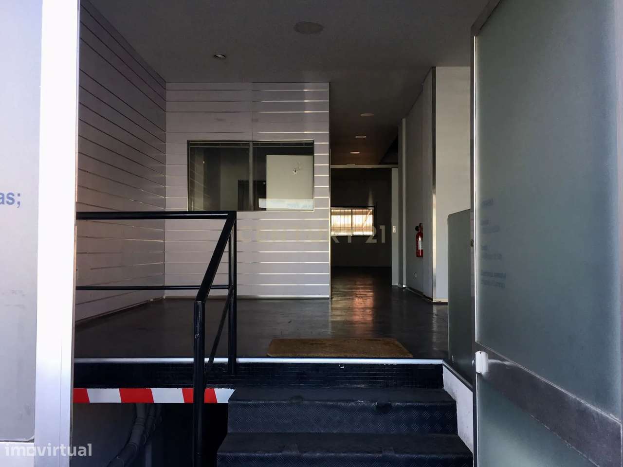 Espaço comércial à venda em Vila Nova de Gaia - Grande imagem: 5/8