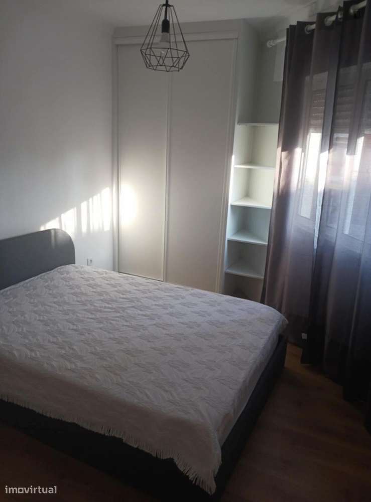 Quarto - localizado em Setubal - Grande imagem: 2/31