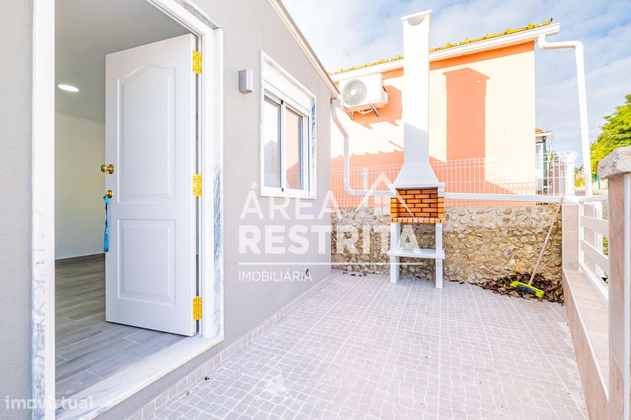 Moradia pré-fabricada nova T2 A VENDA no Parque Verde em Fernão Ferro.-20