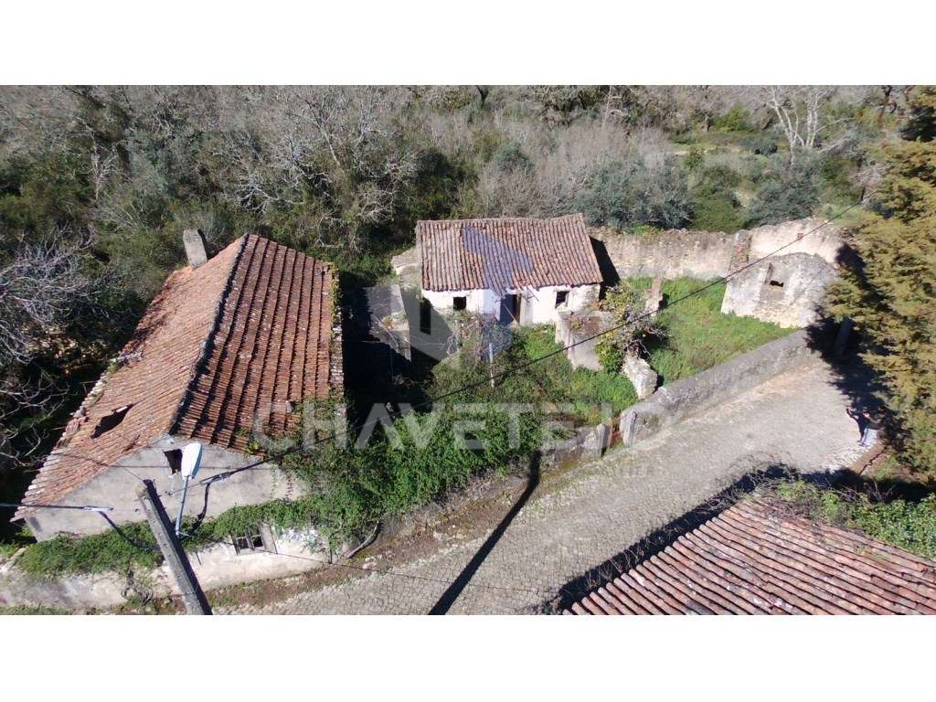 Casas antigas em pedra, com projeto aprovado, a 20 minutos do Rio Z... - Grande imagem: 1/33