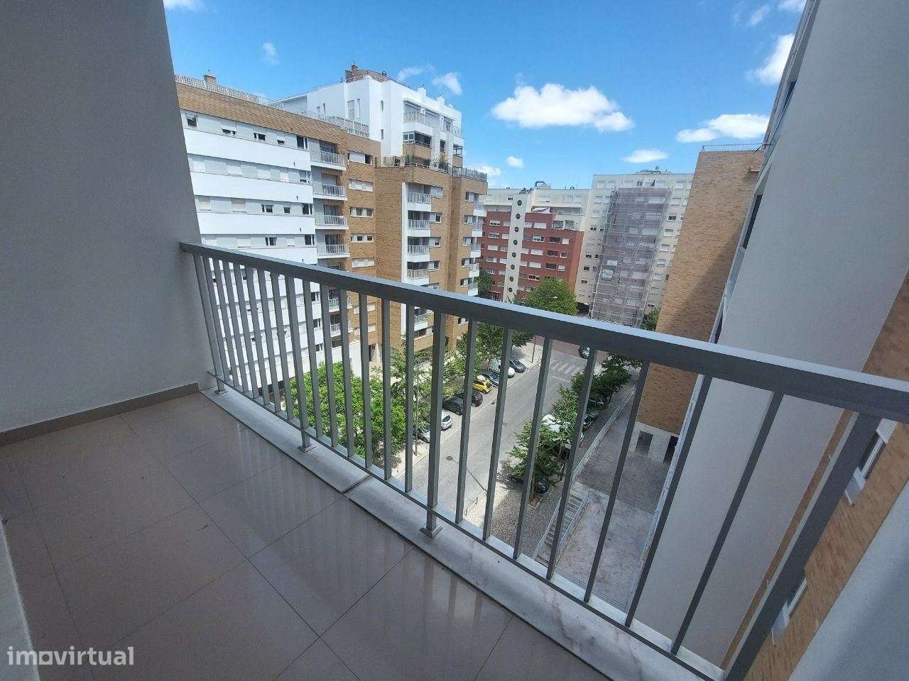 247P | Apartamento T1 100m2 c/ suite mobilado para arrendamento no ... - Grande imagem: 5/20