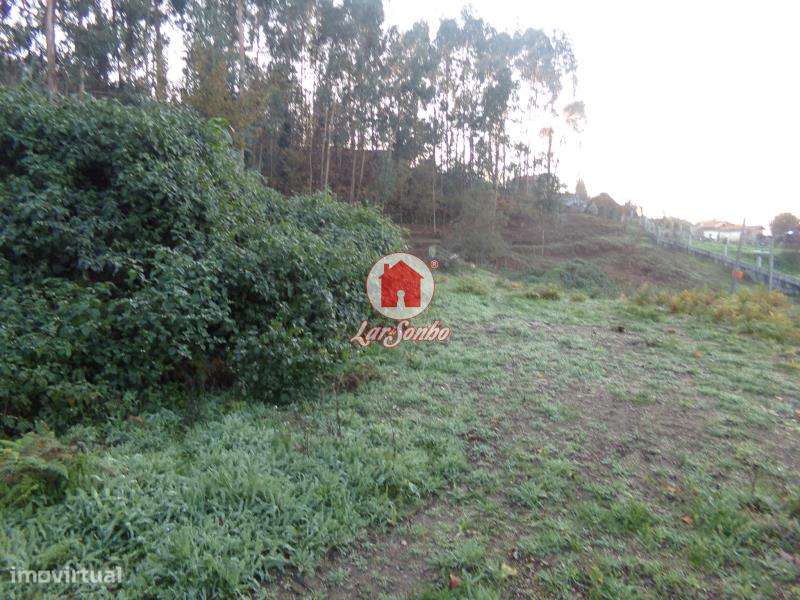 Terreno com  915 m2 - Arnoso Santa Maria - Vila Nova de Famalicão - Grande imagem: 2/6