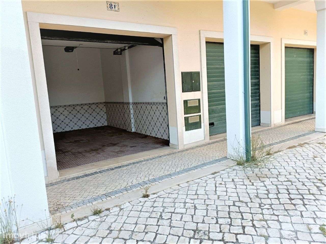 Garagem tipo box, com 18 M2 - Quinta do Chora - Grande imagem: 4/10