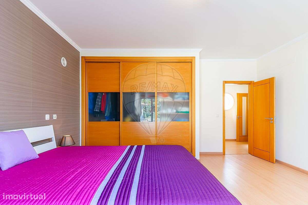 Moradia T4 para venda - Grande imagem: 3/36