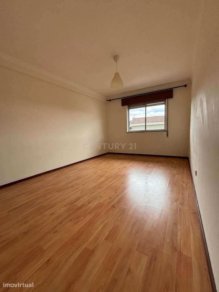 Apartamento T3 em Marco de Canaveses - Oportunidade Única!-24
