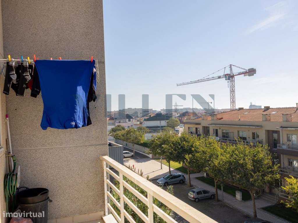 Apartamento T2 com Sótão e Garagem Fechada em Vila do Conde-4