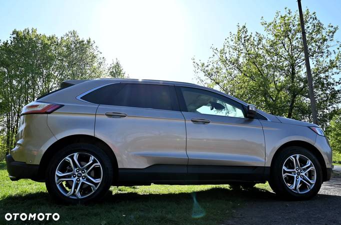 Ford EDGE - 15