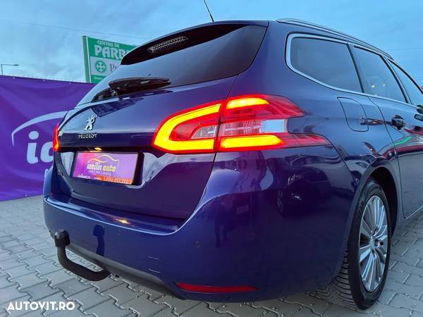 Peugeot 308 SW BlueHDi 130 Allure - 12