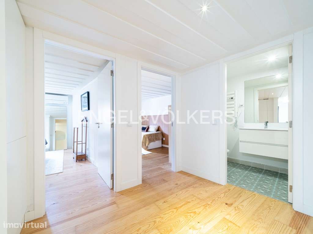 T2 Duplex mobilado em Martim Moniz-8