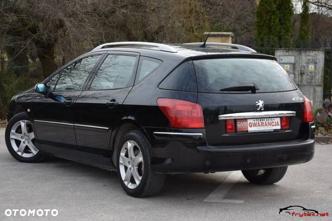 Peugeot 407 - 11