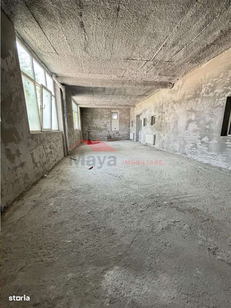 Spatiu comercial,90 mp Zona Logos - Imagine principală: 1/8