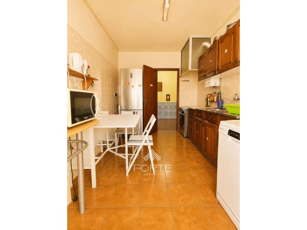 Apartamento T2 - Cacém, Sintra-12