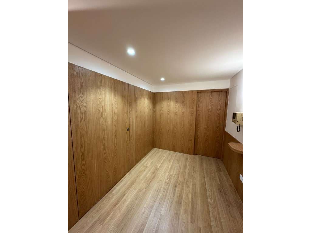 Moradia T3 com Garagem e Suite a venda na Maçã Sesimbra-16