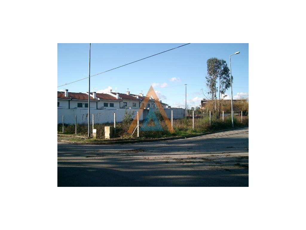 Terreno Venda Santa Maria da Feira - Grande imagem: 2/2