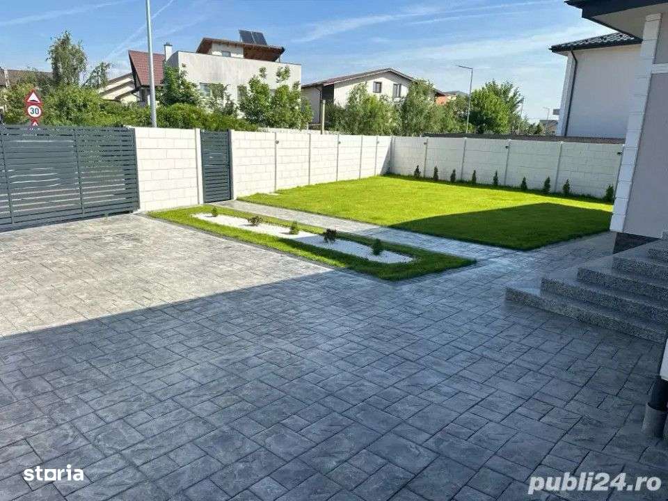 Casa Individuala/dormitor matrimonial/garaj id nr 37 - Imagine principală: 3/12