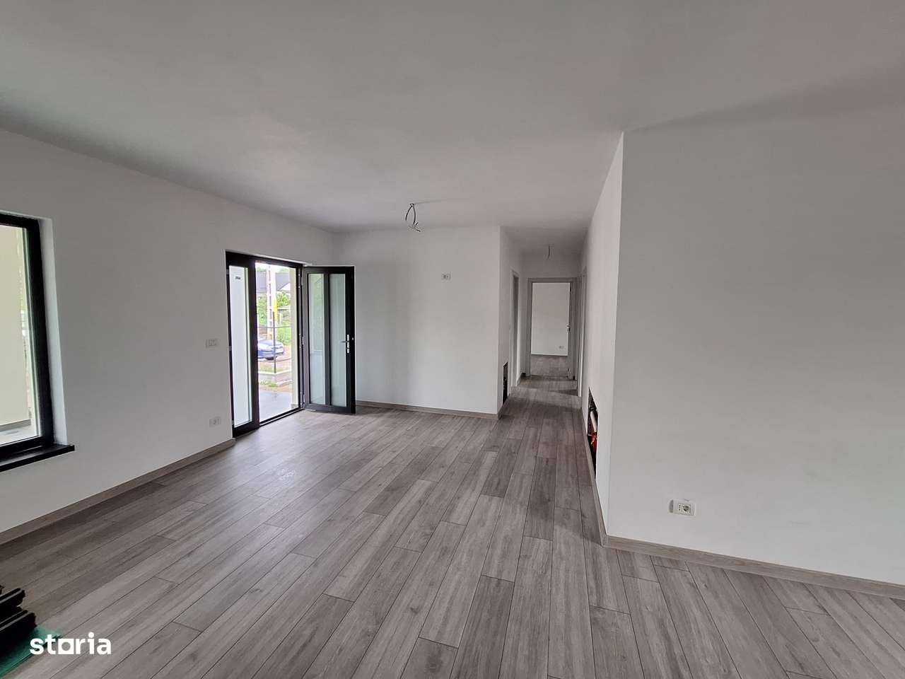 Hemeius,casa cu 3 dormitoare,2 grupuri sanitare-8