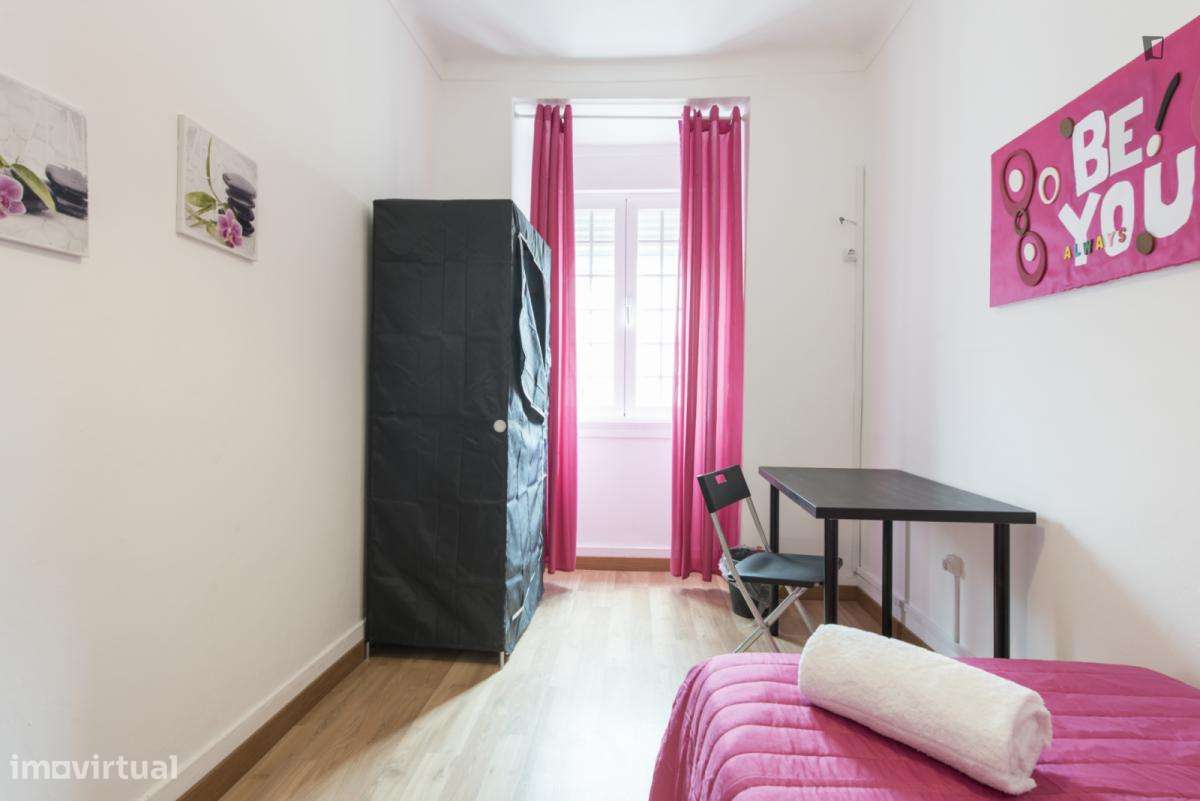 Quarto - localizado em Arroios Lisbon - Grande imagem: 2/26