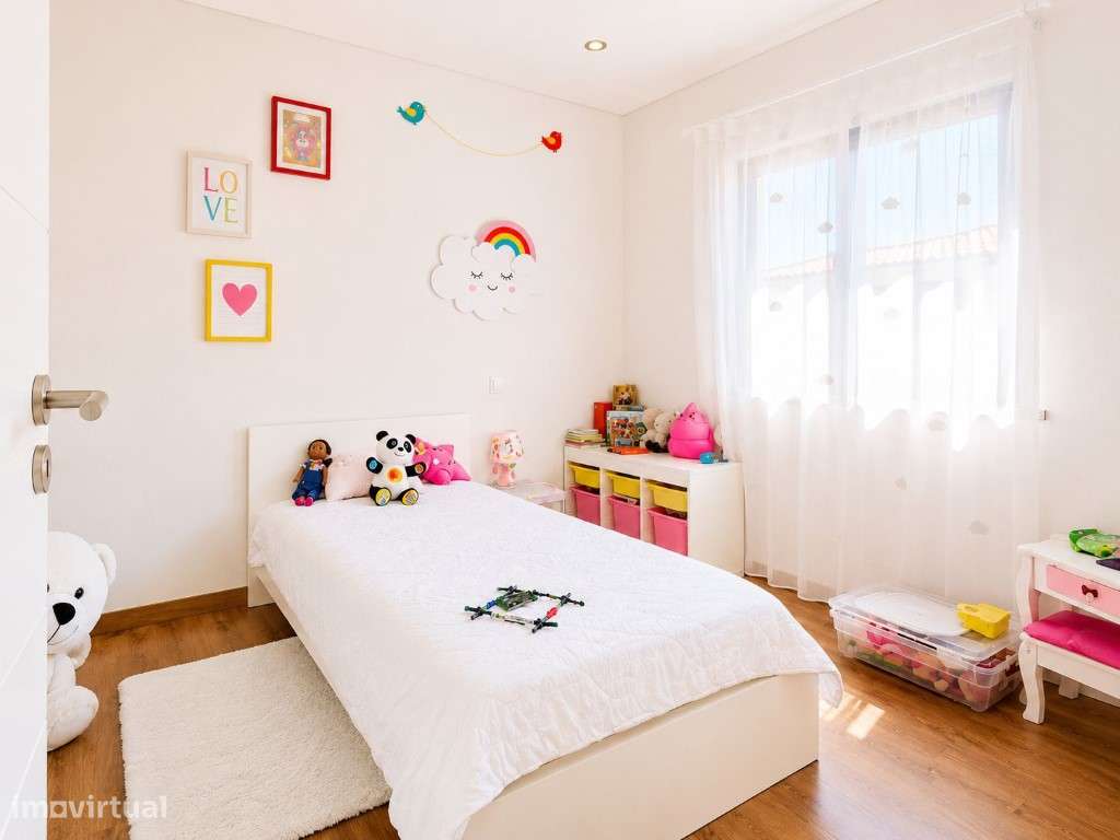 Moradia T3 +1 Renovada Pronta a Habitar Espaço, Conforto e excelent...-8