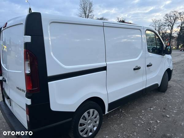 Renault Trafic - 2