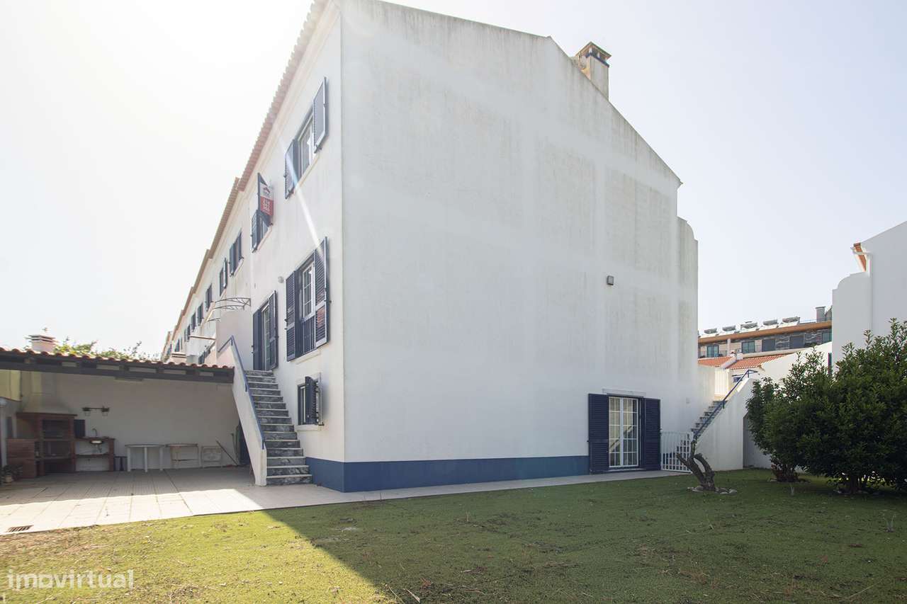 Moradia V3 na Ericeira-35